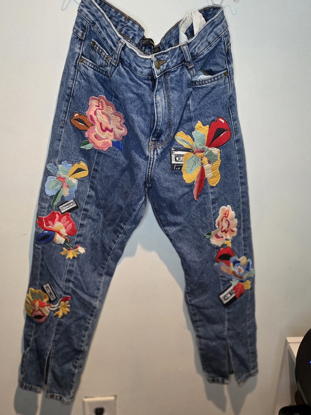 Zara Blue Embroidered Floral Boyfriend Jeans